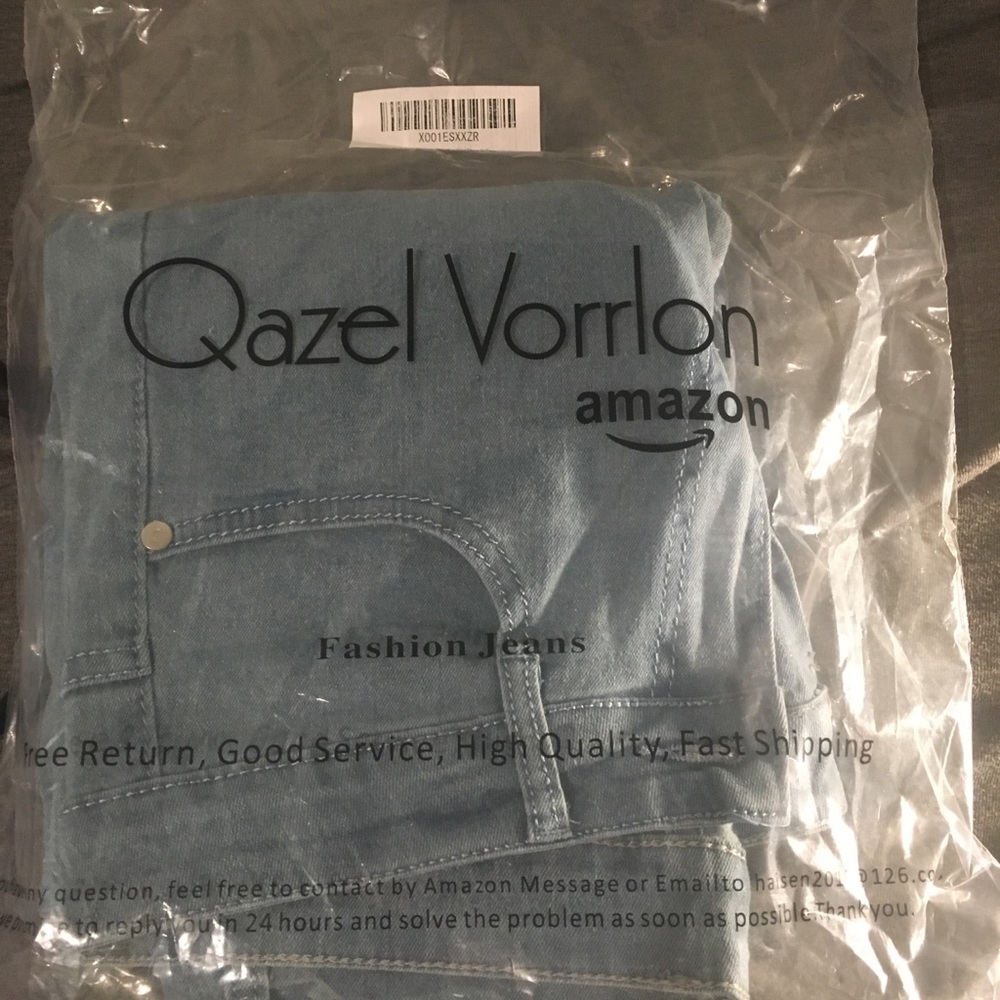 Men Ripped Jeans 28x30